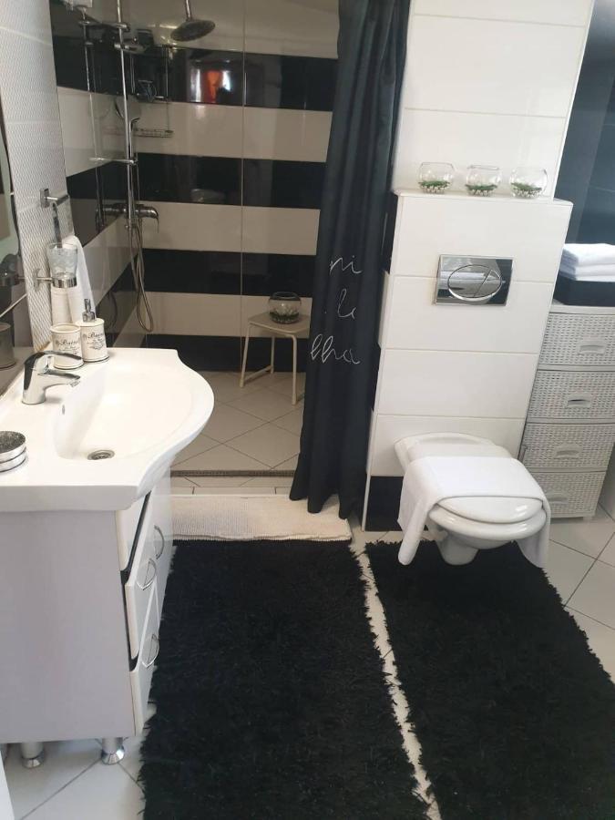 Apartman Lotos SJJ Exteriér fotografie